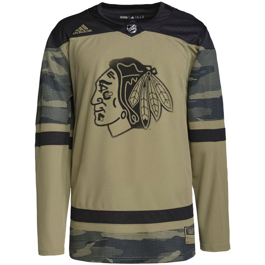 Männer NHL Chicago Blackhawks adidas Camo Military Appreciation Team authentisches individuelles Übungstrikot Kleidung BF680T2232